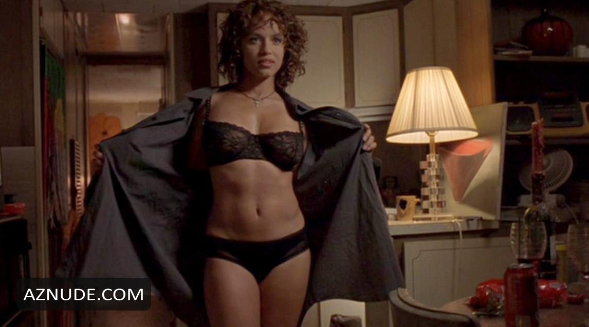 Leila Arcieri in Wild Things 2, photo 3