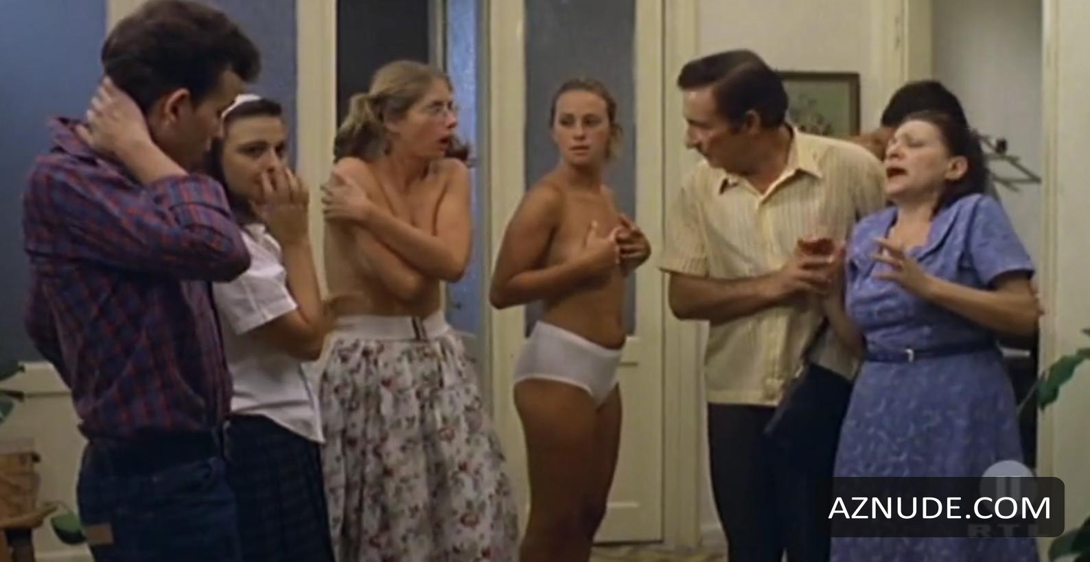Rachel Steiner in Hot Bubblegum, photo 10