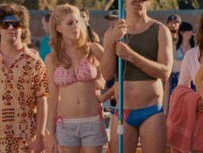 Diora Baird in Accepted, photo 16