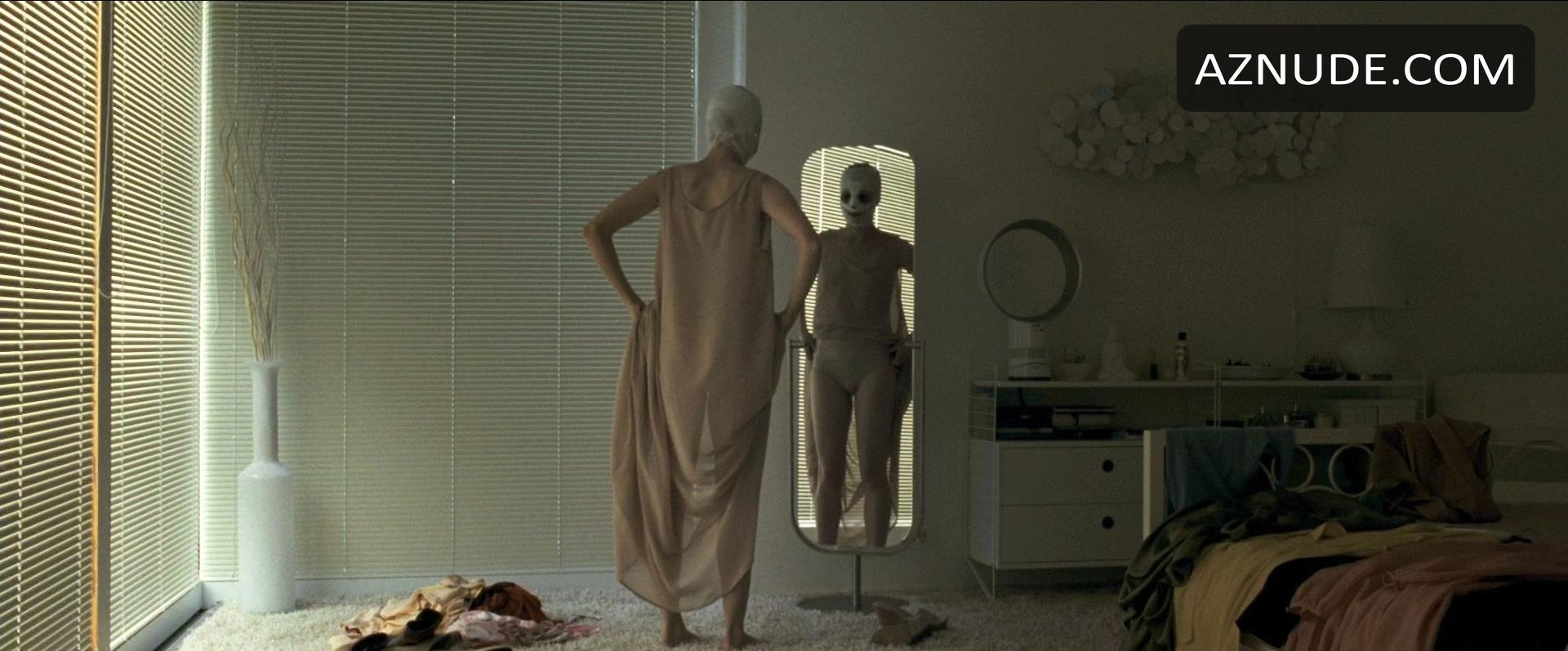 Susanne Wuest in Goodnight Mommy, photo 6