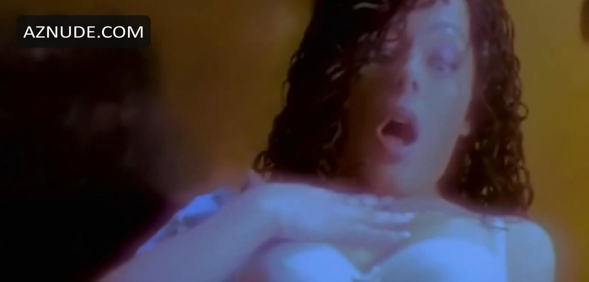 Melinda Clarke in The Killer Tongue, photo 6