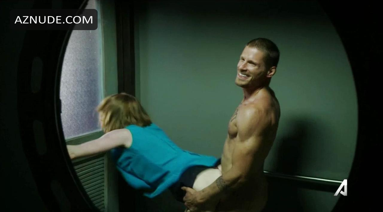 Alicia Witt in Kingdom, photo 4