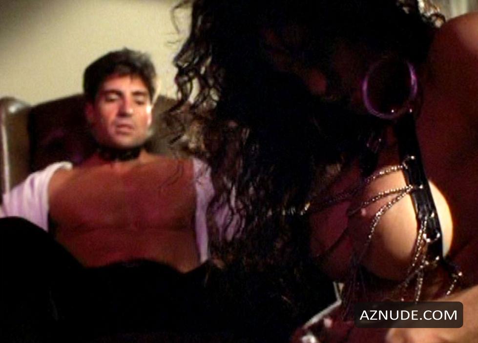 Julie Strain in The Dallas Connection, photo 6
