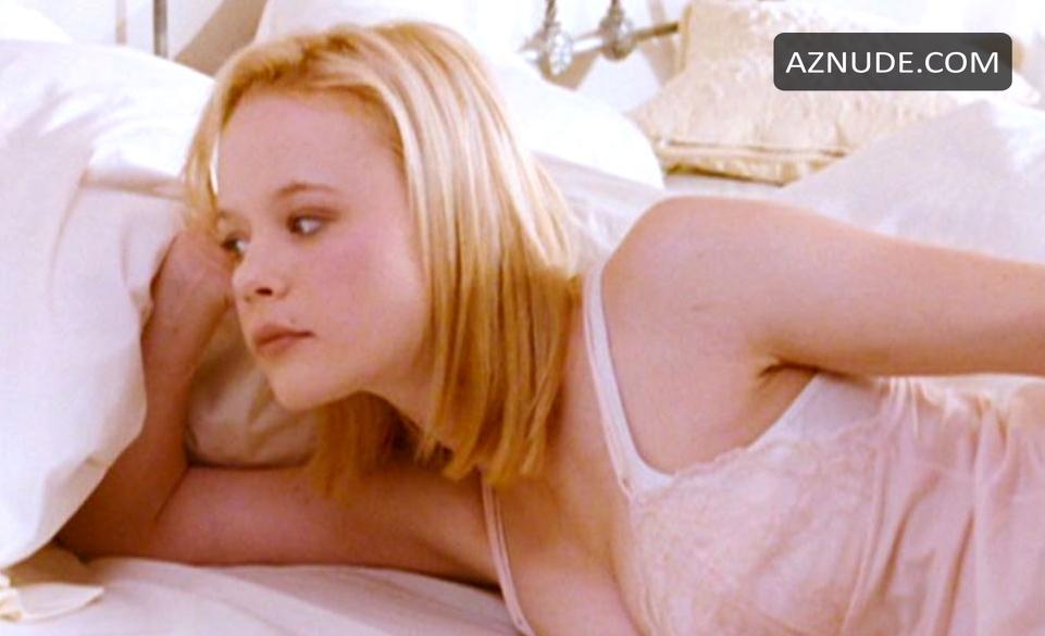 Thora Birch in Dark Corners, photo 1