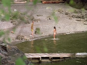 Erica Durance in House Of The Dead, photo 12