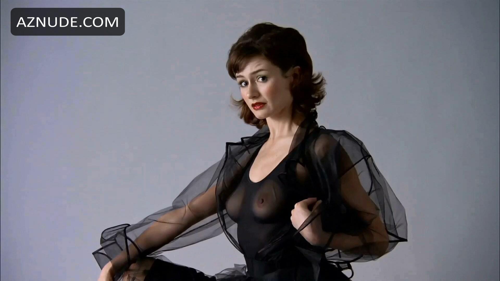 Emily Mortimer in Lovely & Amazing, photo 9