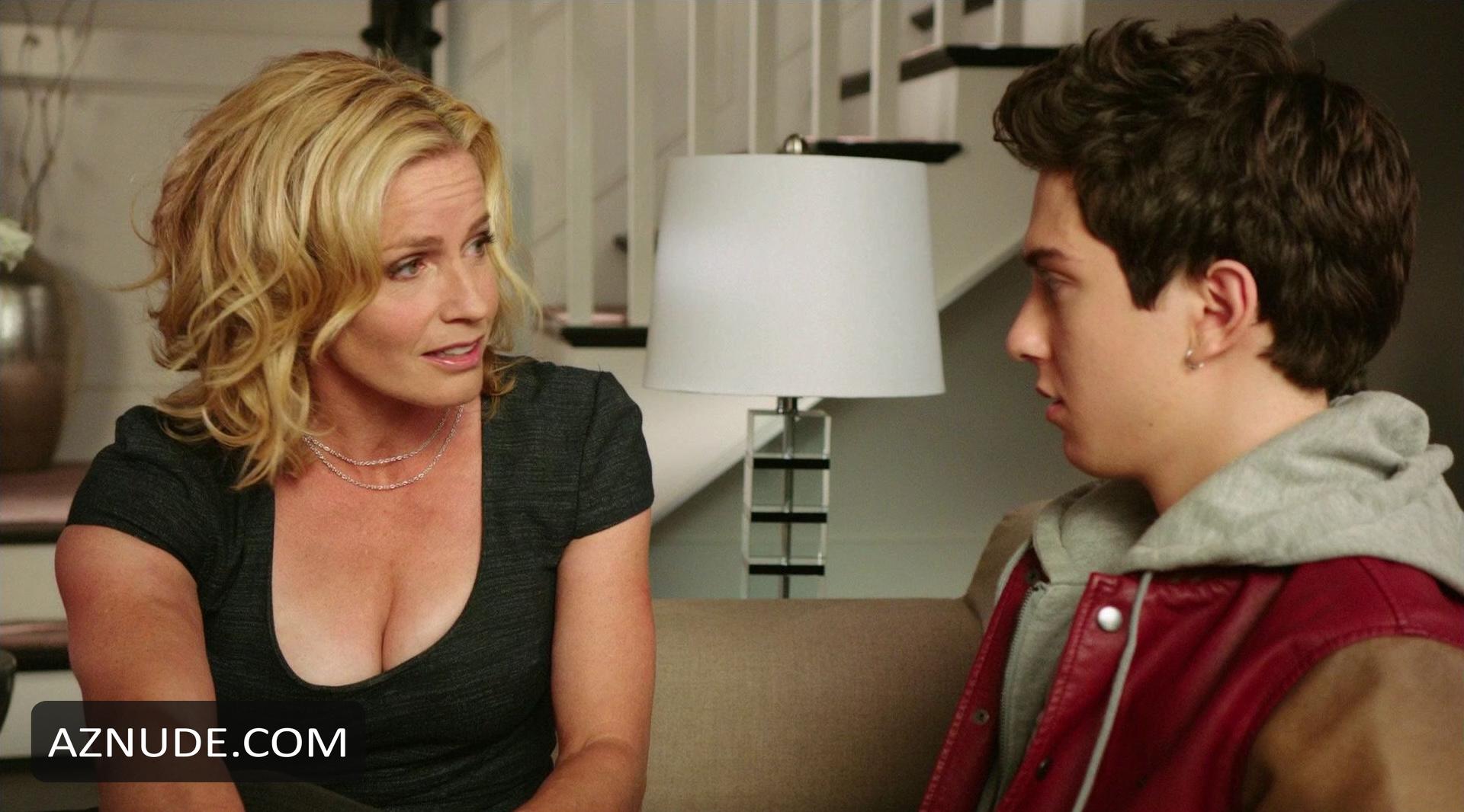 Elisabeth Shue in Behaving Badly, photo 4