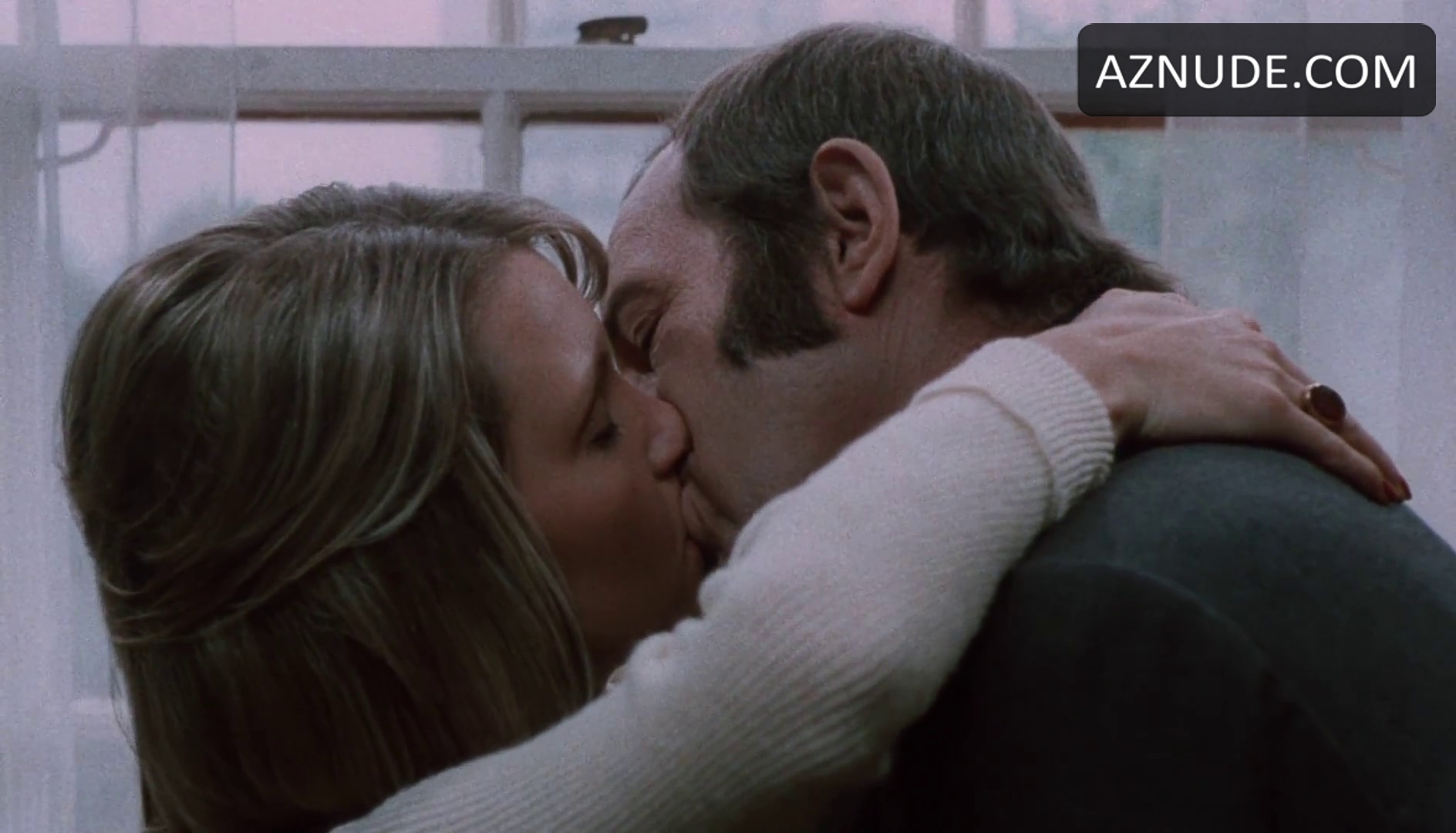Verna Harvey in Assassin, photo 10