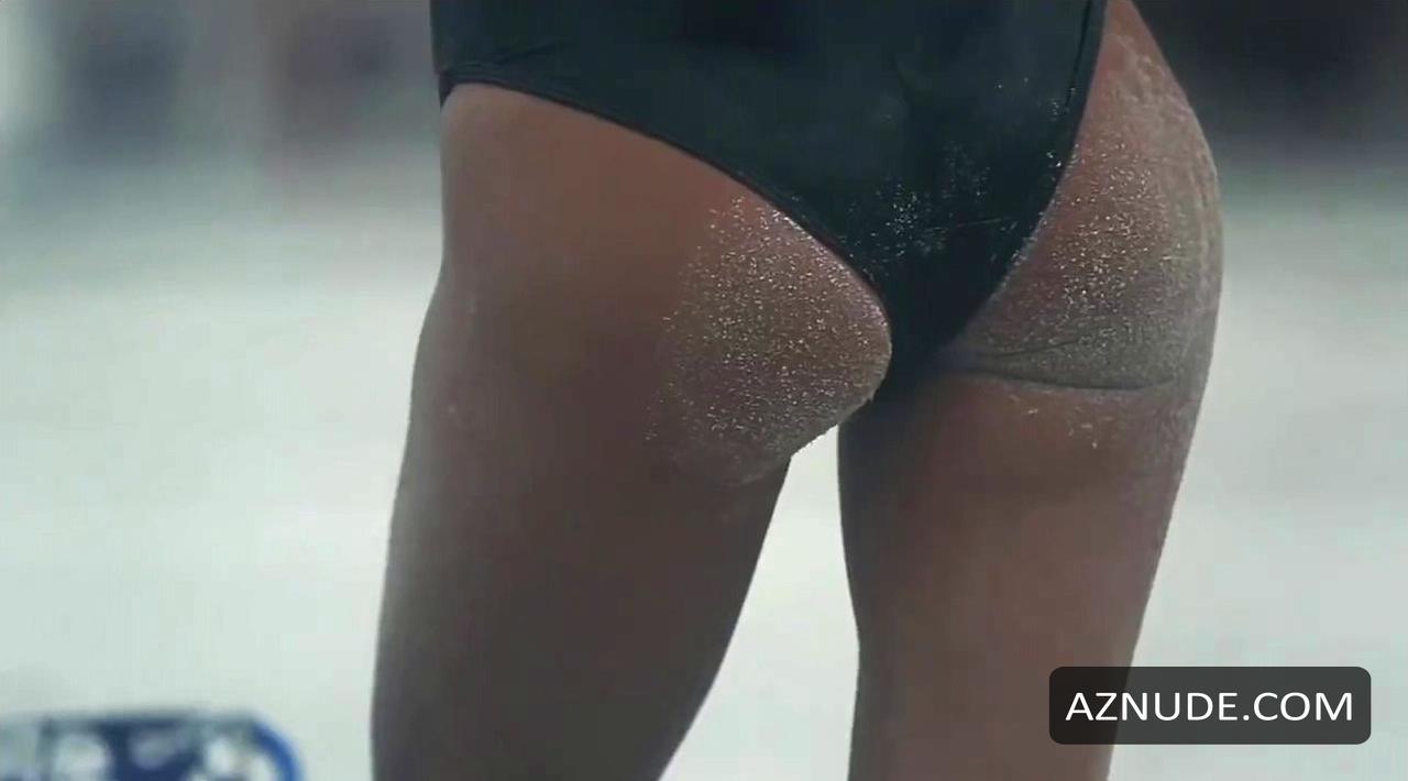 Irina Shayk in Love Advent Calendar Shoot, photo 8