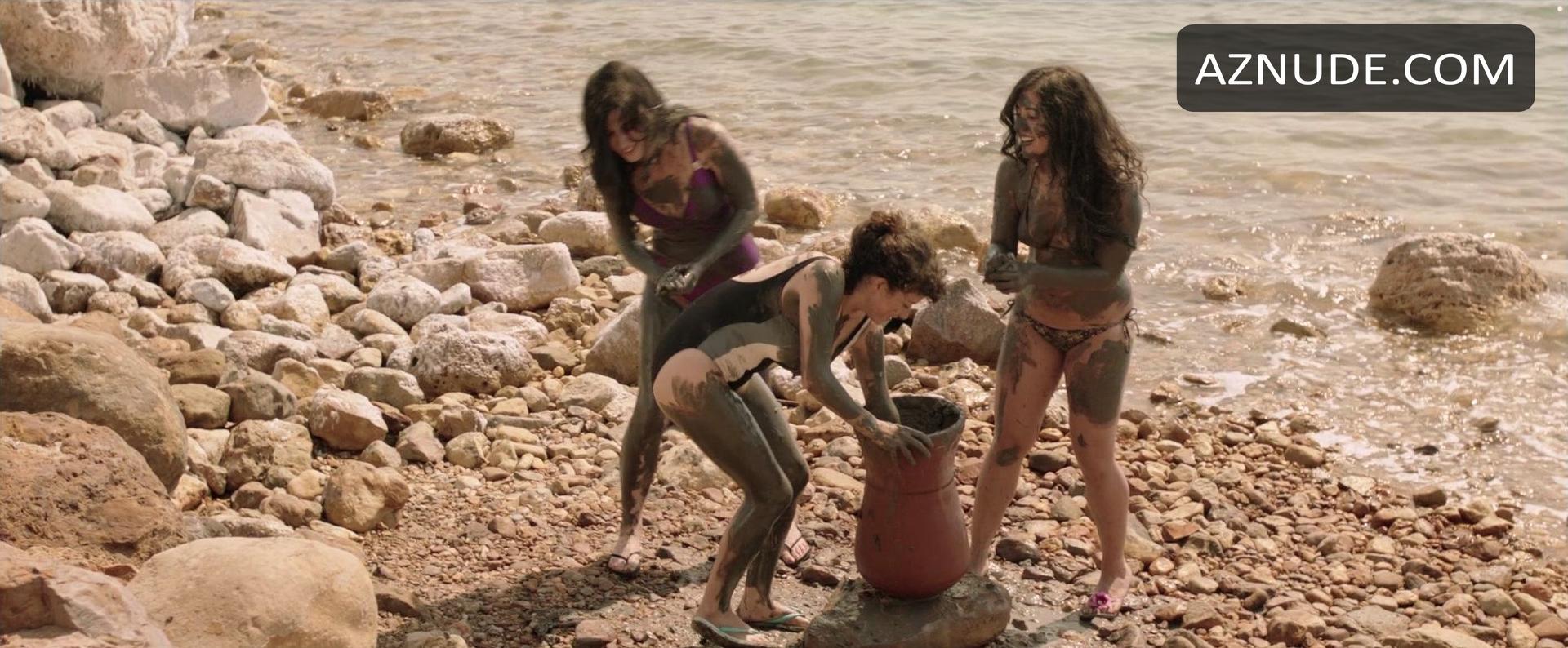 Nadine Malouf in May In The Summer, photo 6