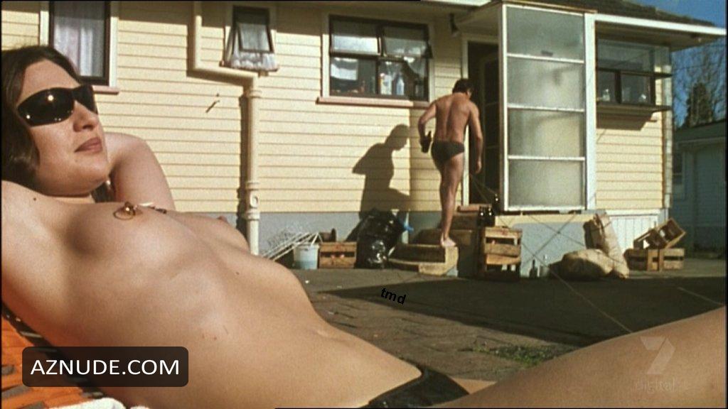 Sophia Hawthorne in Savage Honeymoon (2004-2009), photo 0