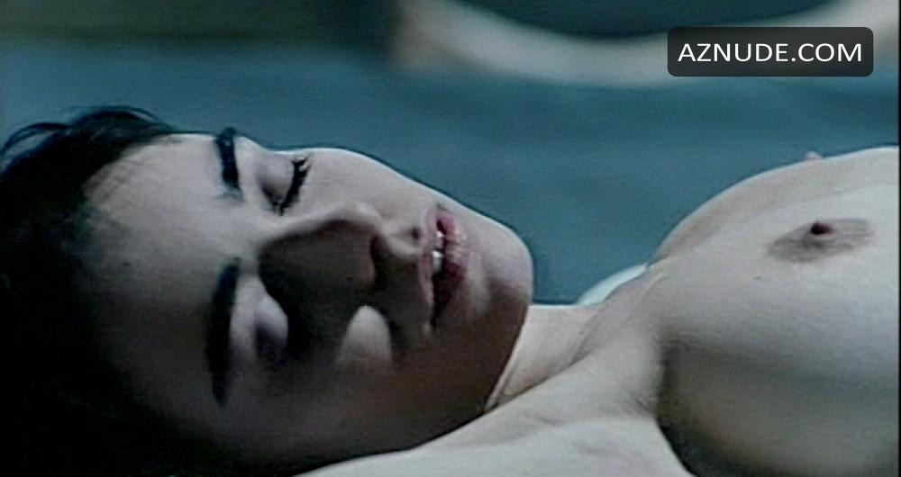 Elodie Bouchez in Don't Let Me Die On A Sunday, photo 1