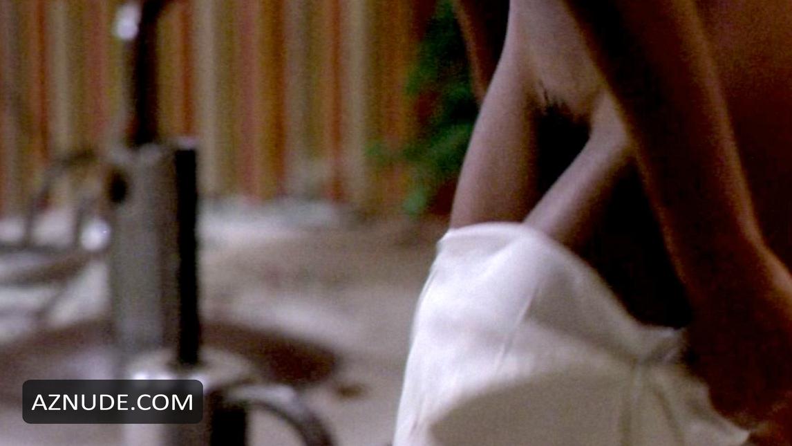 Tanya Boyd in Black Shampoo, photo 12