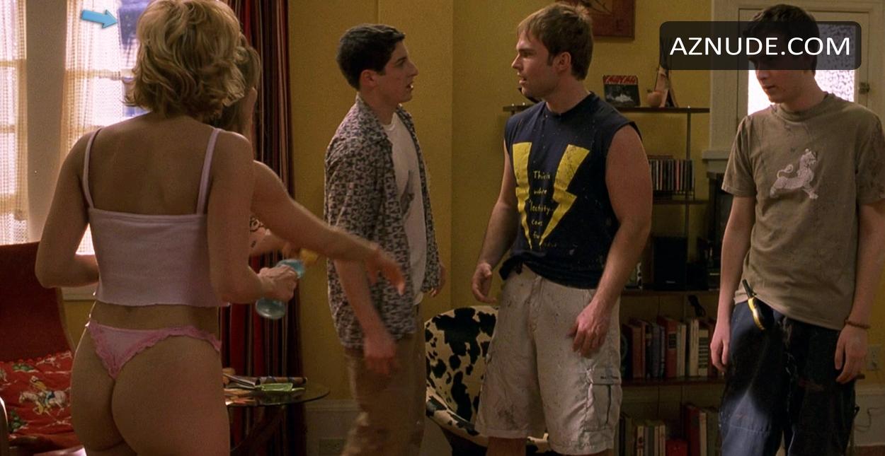 Lisa Arturo in American Pie 2, photo 11