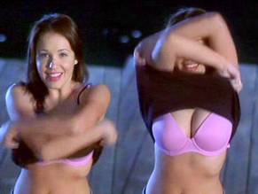 Marla Sokoloff in A Date With Darkness: The Trial And Capture Of Andrew Luster, photo 5