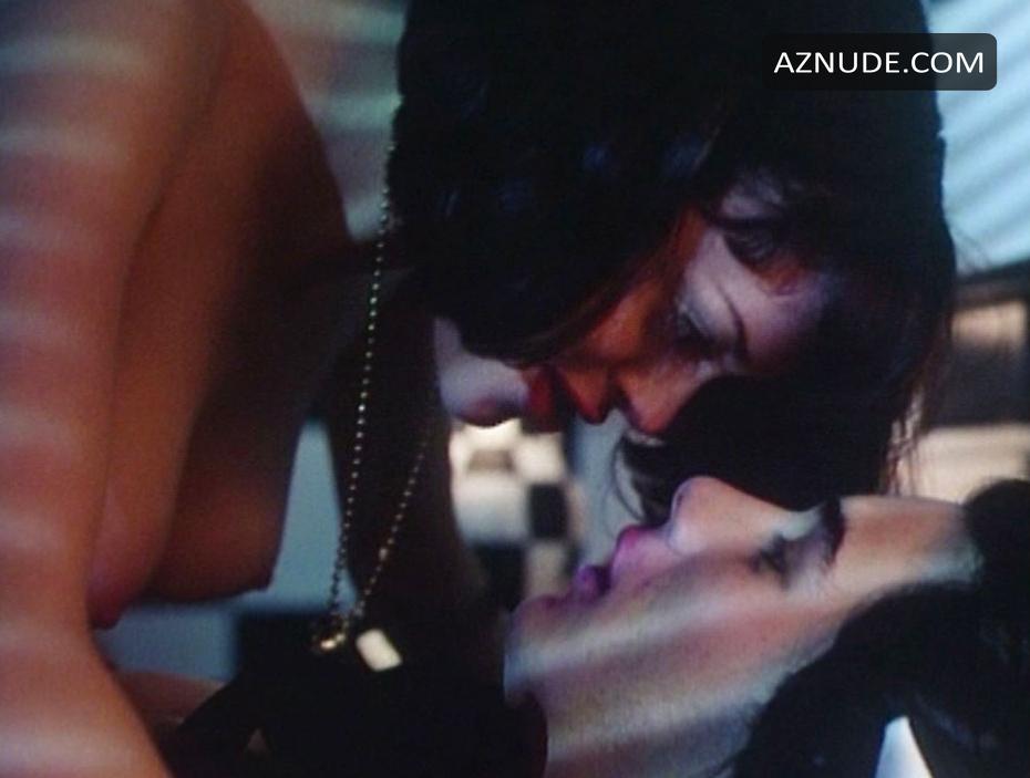 Rose Mcgowan in The Doom Generation (1996-2018), photo 6