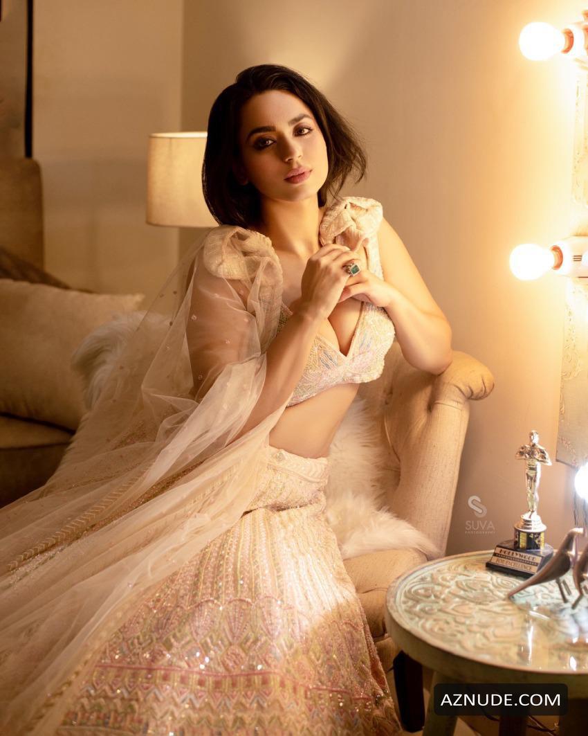 Soundarya Sharma in Housefull 4, photo 2