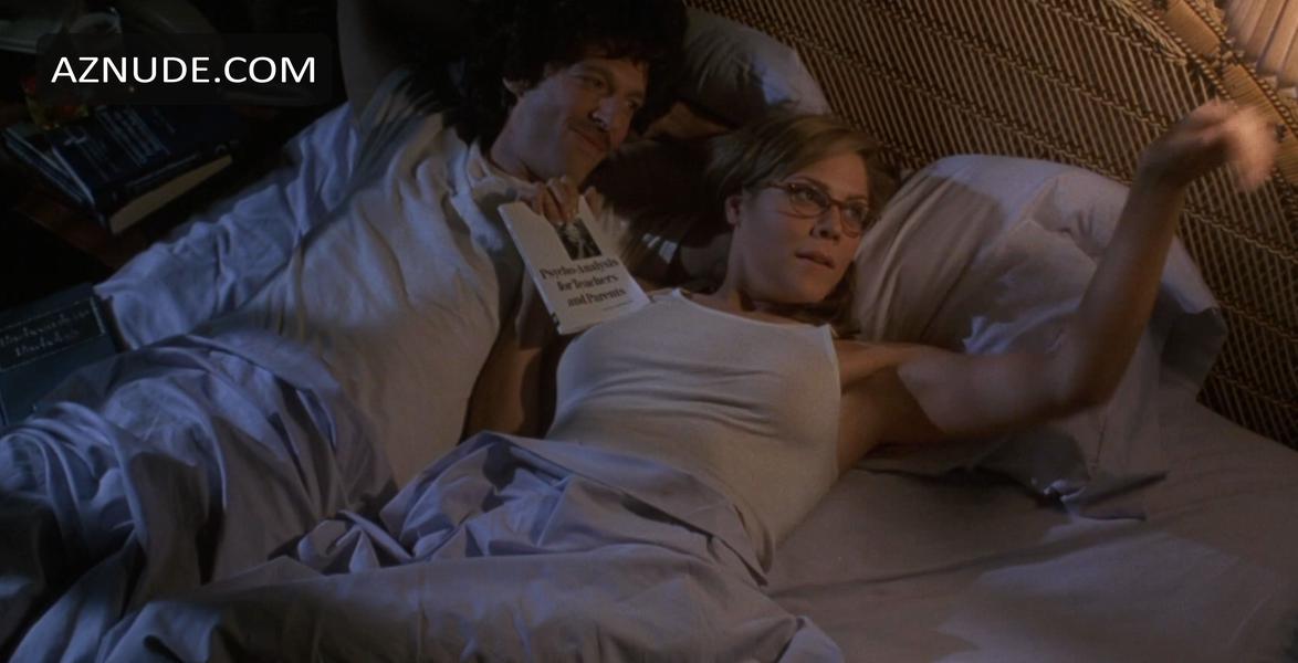 Mary McCormack in Private Parts, photo 6