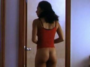 Vicenta N'dongo in Los Lobos De Washington, photo 17