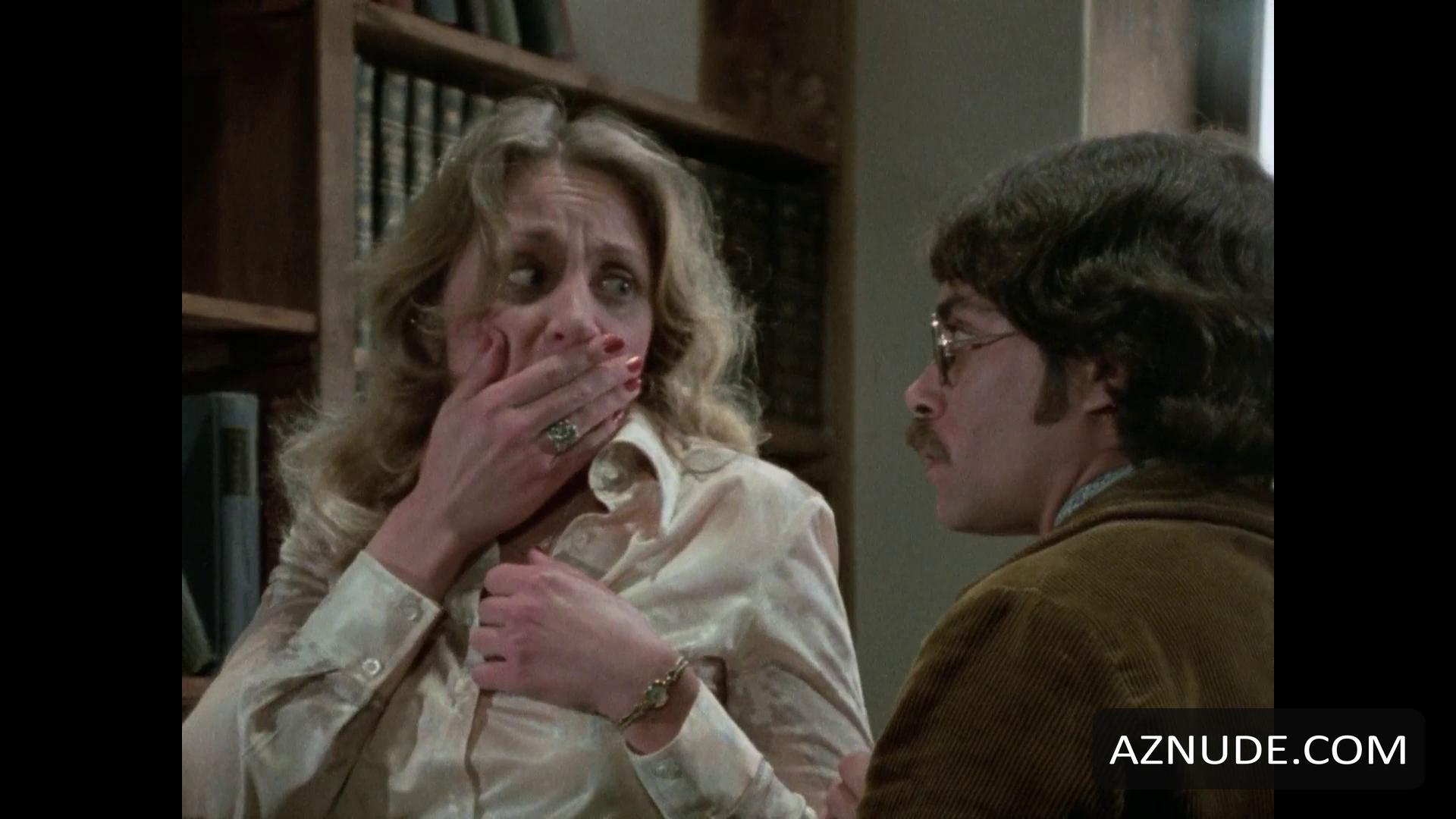 Liz Wolfe in Fantasm Comes Again, photo 5