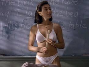 Susan Lentini in Dream On (1990-1996), photo 10