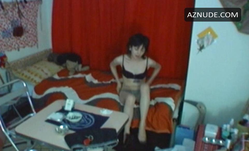 Yumeka Sasaki in Tomoshibi, photo 4