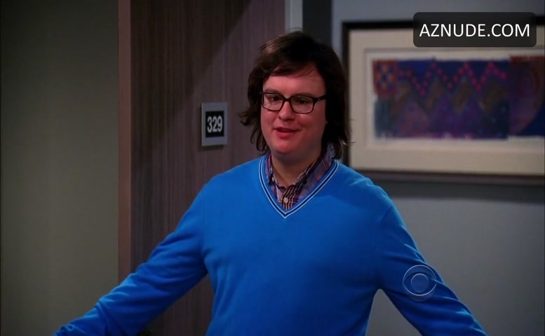 Kimberly Williams-Paisley in Two And A Half Men, photo 0