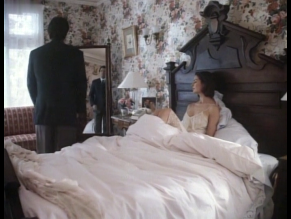 Sela Ward in The Haunting Of Sarah Hardy, photo 18