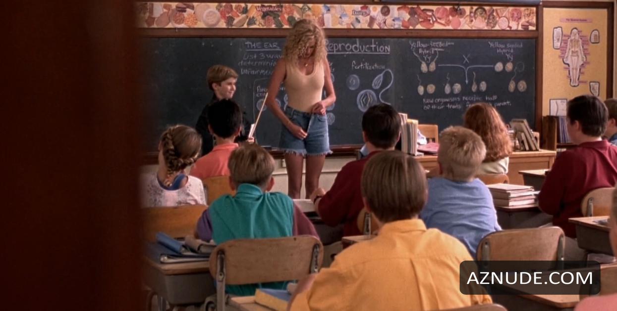 Melanie Griffith in Milk Money, photo 4