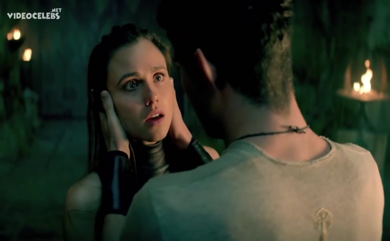 Poppy Drayton in The Shannara Chronicles (2016-), photo 35