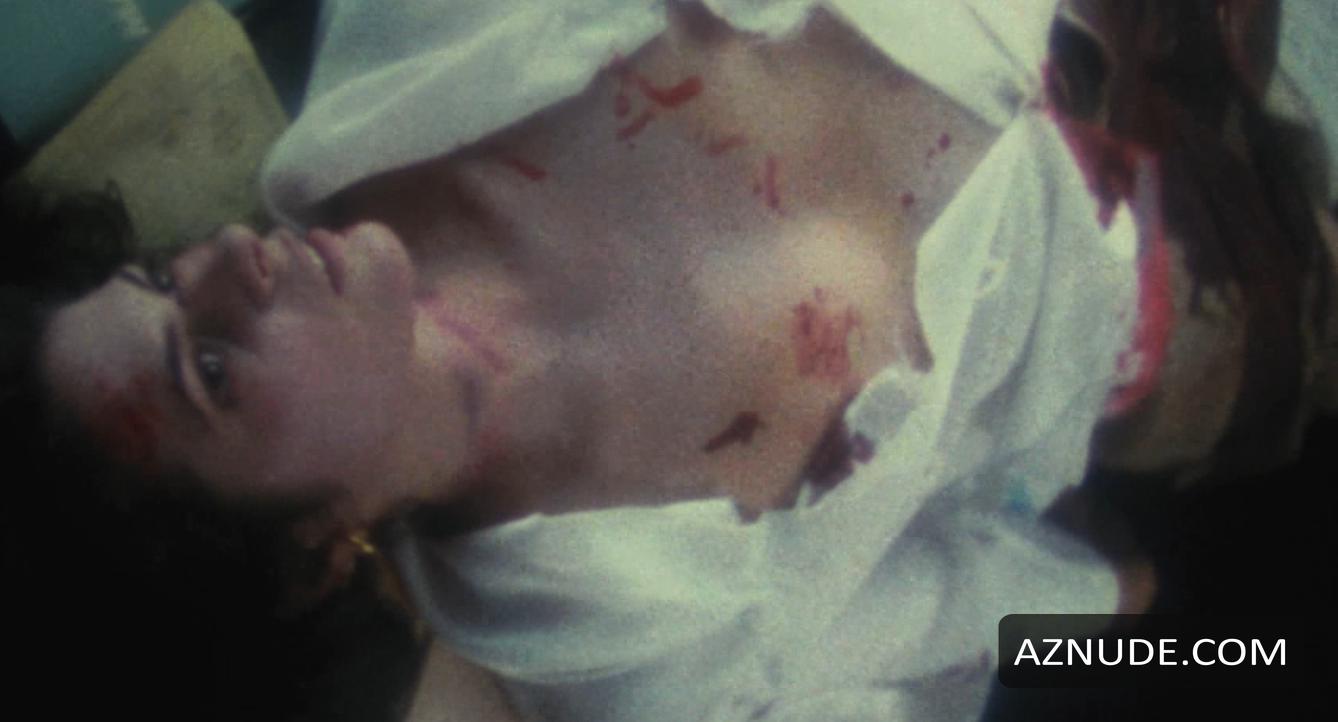 Polly Shannon in Love & Human Remains, photo 2
