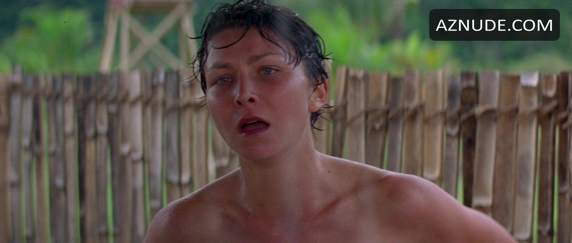 Pamela Rabe in Paradise Road, photo 17