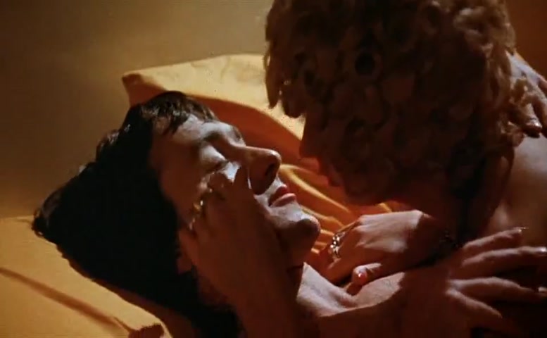 Joy Thompson in Alvin Rides Again, photo 15