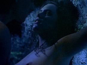 Ione Skye in Gas Food Lodging, photo 7