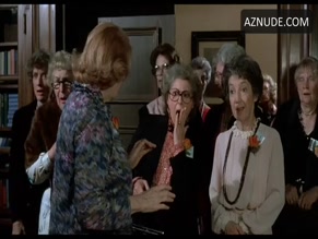Kathleen Wilhoite in Private School, photo 11