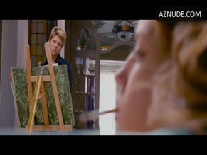 Adele Exarchopoulos in Blue Is The Warmest Color, photo 23