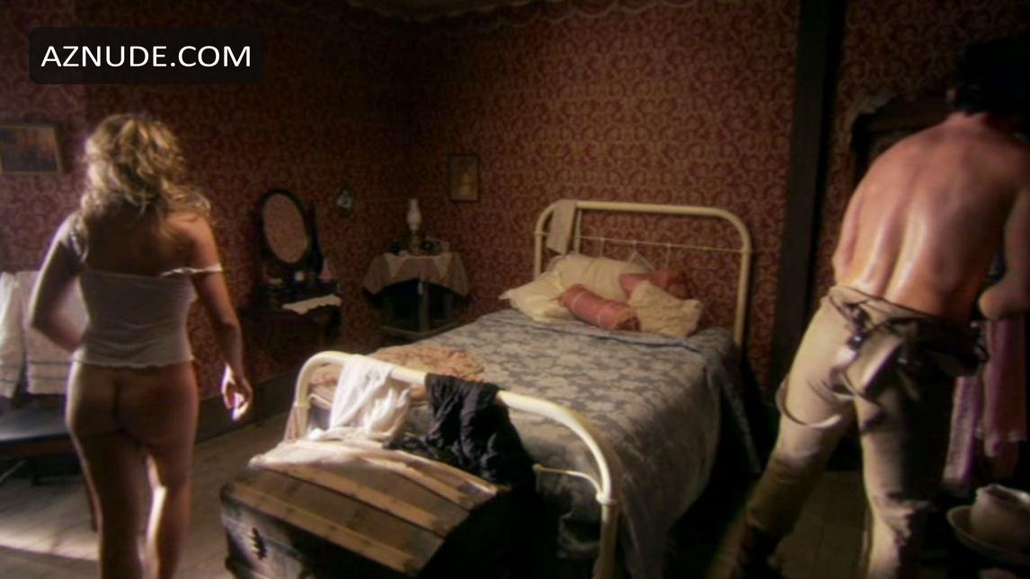 Jennifer O'dell in The Man Who Came Back, photo 1