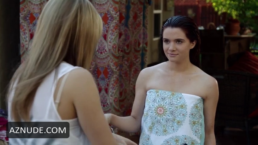 Faking It (2014-) in Faking It (2014-), photo 23