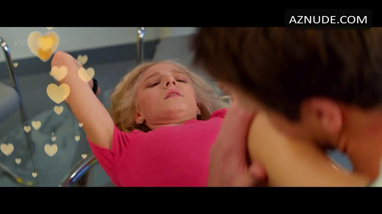 Alyona Mikhailova in Secrets Of Family Life, photo 7