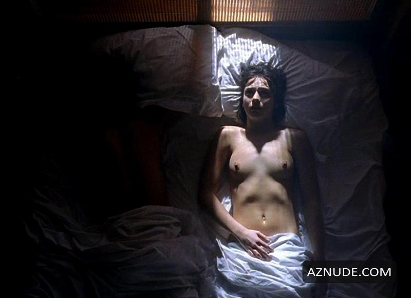 Amanda Ryan in The Hunger, photo 11