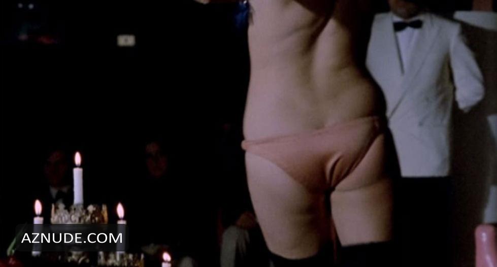 Erika Blanc in The Night Evelyn Came Out Of The Grave, photo 4