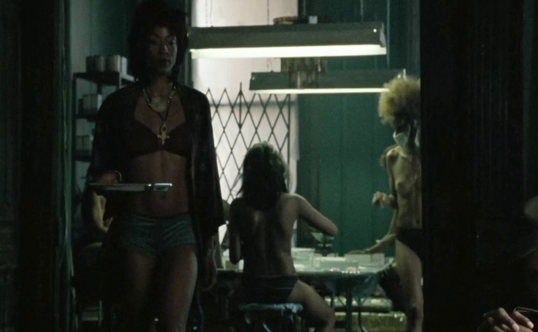 Melissia Hill in American Gangster, photo 5