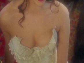 Asia Argento in Phantom of the Opera, photo 28