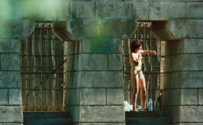 Juliette Binoche in Les amants du Pont-Neuf, photo 6