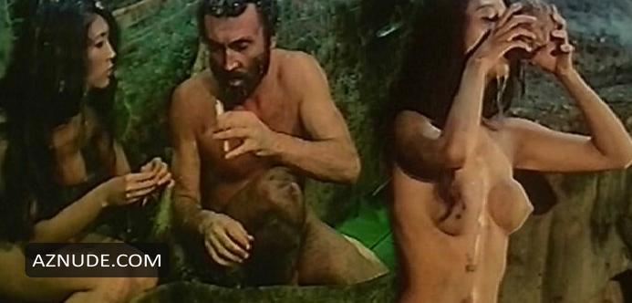 Me Me Lai in Jungle Holocaust, photo 9