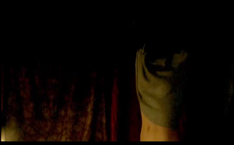 Aurelia Petit in Looking for Cheyenne, photo 4