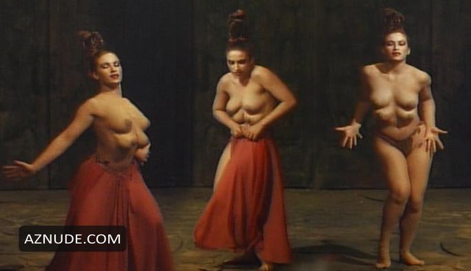 Cecilia North in The Warrior and the Sorceress, photo 1