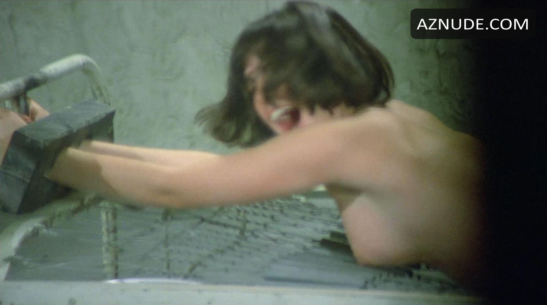 Lina Romay in Barbed Wire Dolls, photo 46