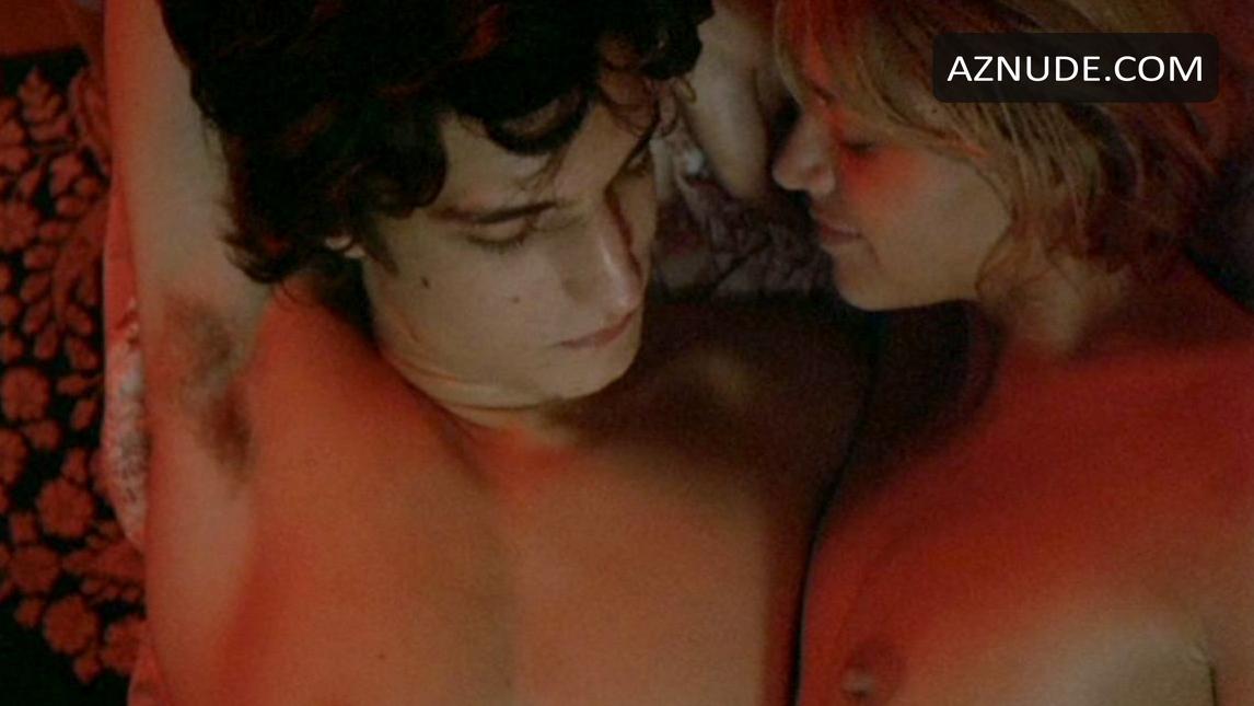 Emma De Caunes in Ma mere, photo 8