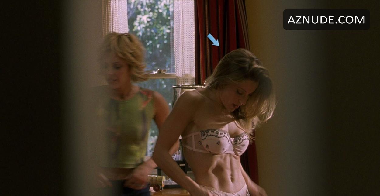 Denise Faye in American Pie 2, photo 3